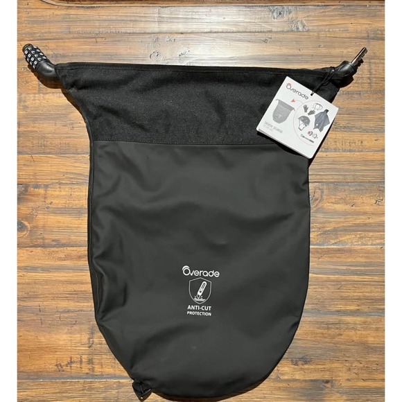 Secure Bike Bag - Waterprof, Anti-Cut Material, 12 mm Cable Lock, 4 Digit Lock - Picture 5 of 6